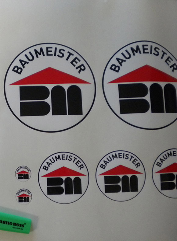 Baumeister-Logokleber 150mm